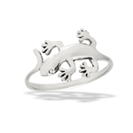 Sterling Silver Lurking Gecko Ring