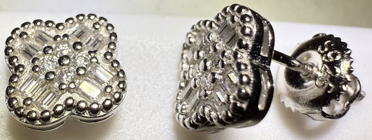 Sterling Silver VVS1 Moissanite Stud Clover Screw Back 0.56ct Solid 925 Earrings