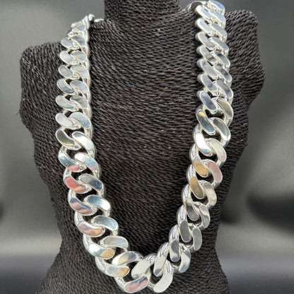 Curb 900 - 32.0mm - Sterling Silver Curb Chain Necklace