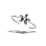 Sterling Silver Oxidized Periwinkle Flower Toe Ring